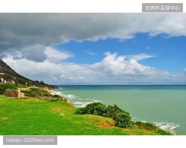 肖穆罗多夫的支点作用，将直接挑战葡萄牙经验丰富的中卫线。